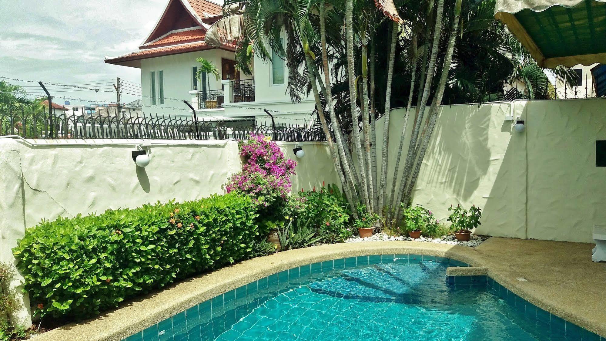 Baan Chai Nam Hotel Pattaya Exterior photo